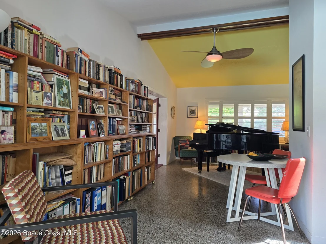 Photo of 340 Avenida Del Sol