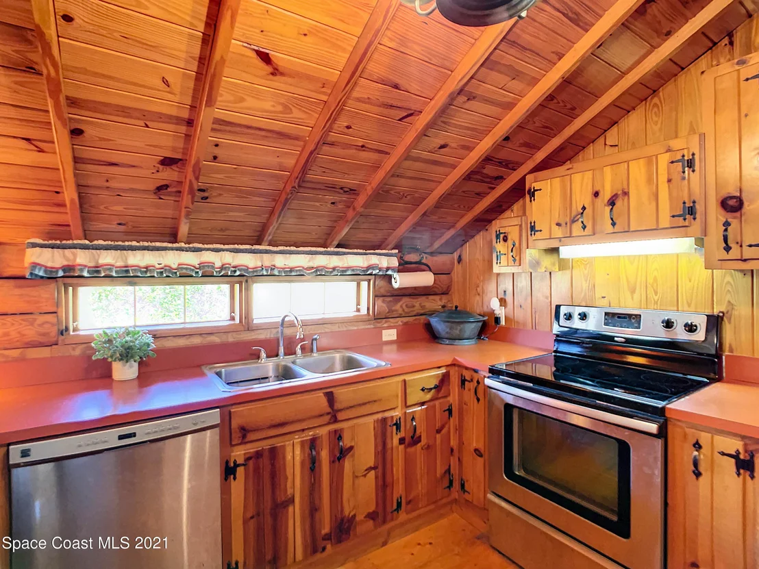 Photo of 4340 Burkholm Road
