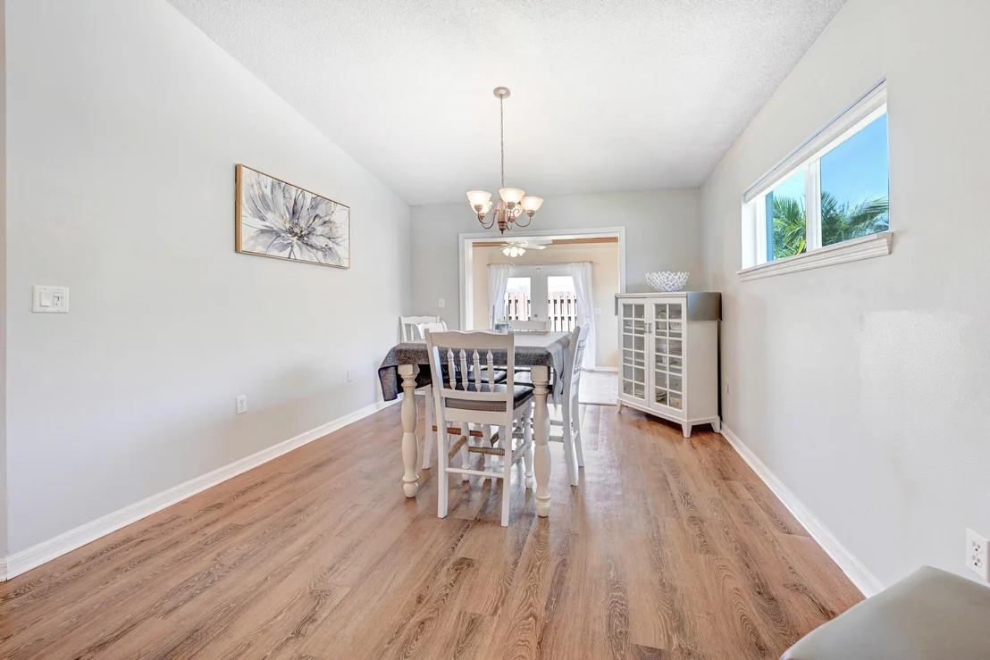 Photo of 8506 Ivanhoe Drive