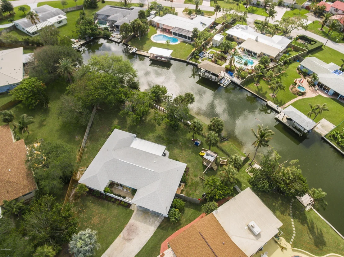 Photo of 1702 Bayshore Drive