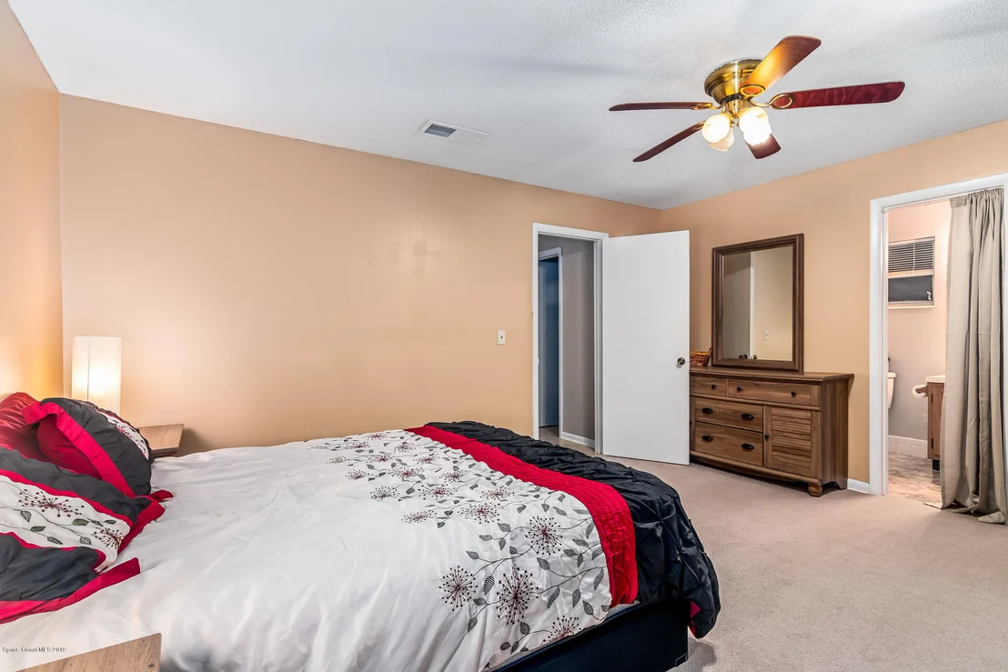 Photo of 1028 Marlin Drive