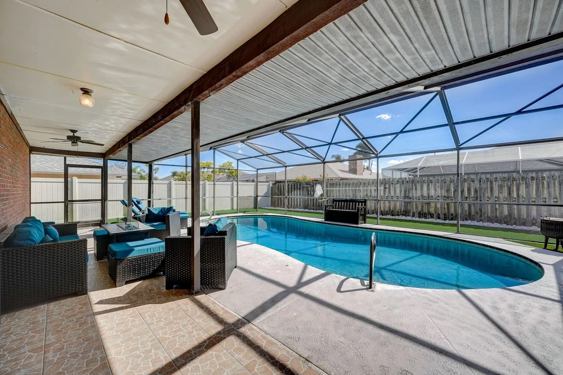 Photo of 2039 Bottlebrush Drive