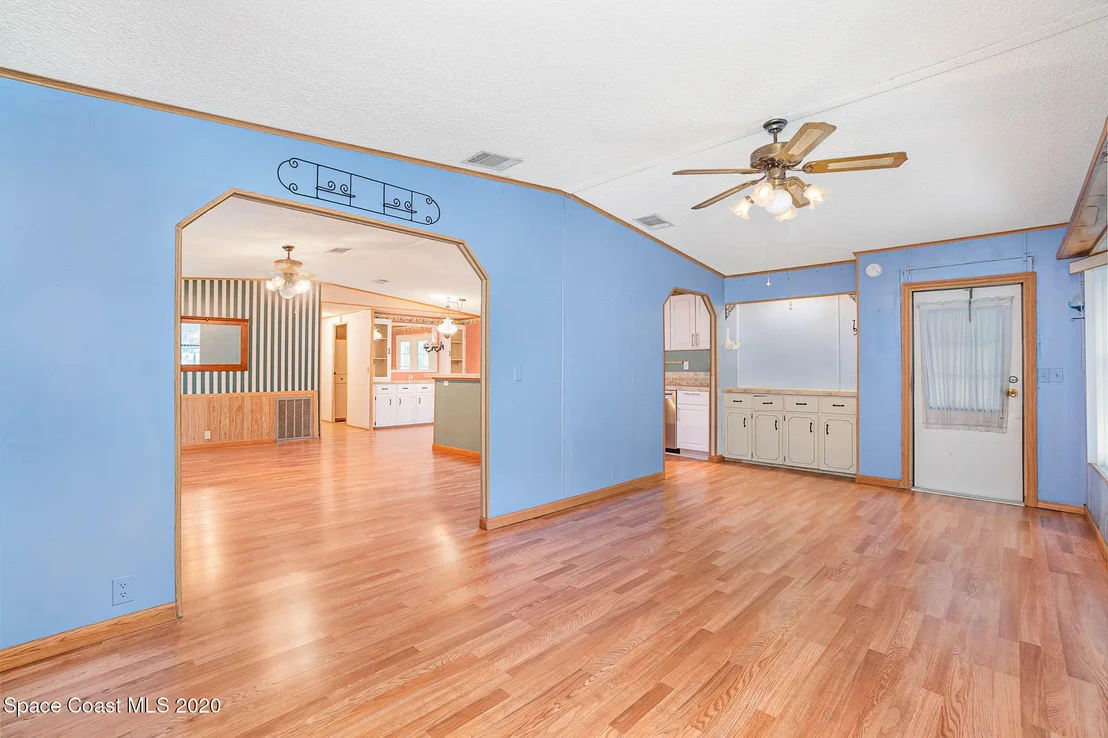 Photo of 1942 Seagrape Street NE