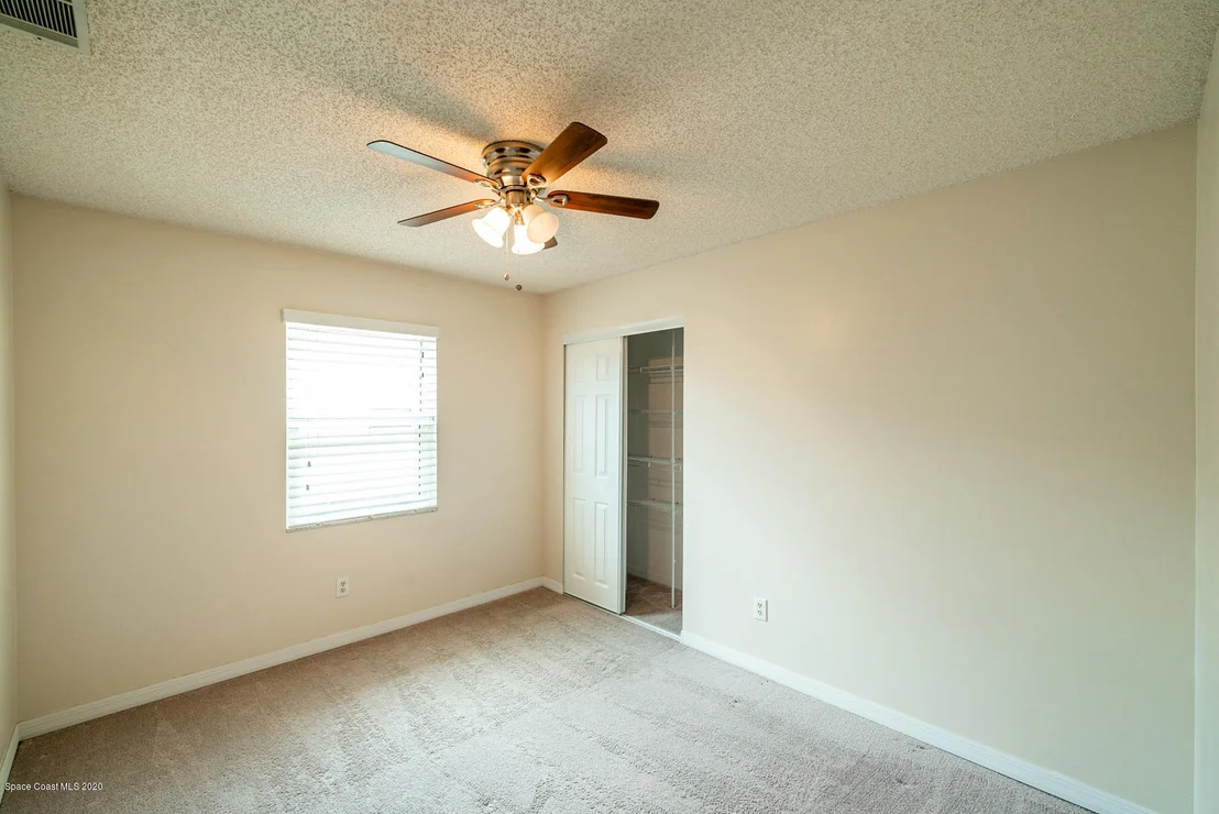 Photo of 2898 Corbusier Drive
