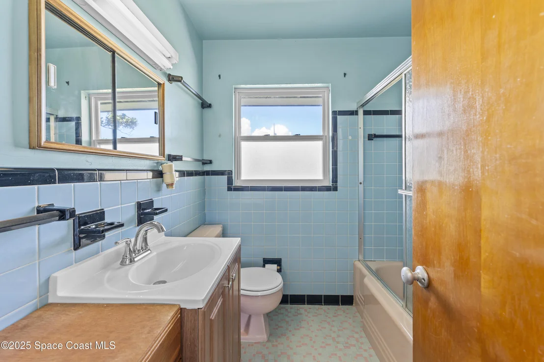 Photo of 1173 Sun Circle E