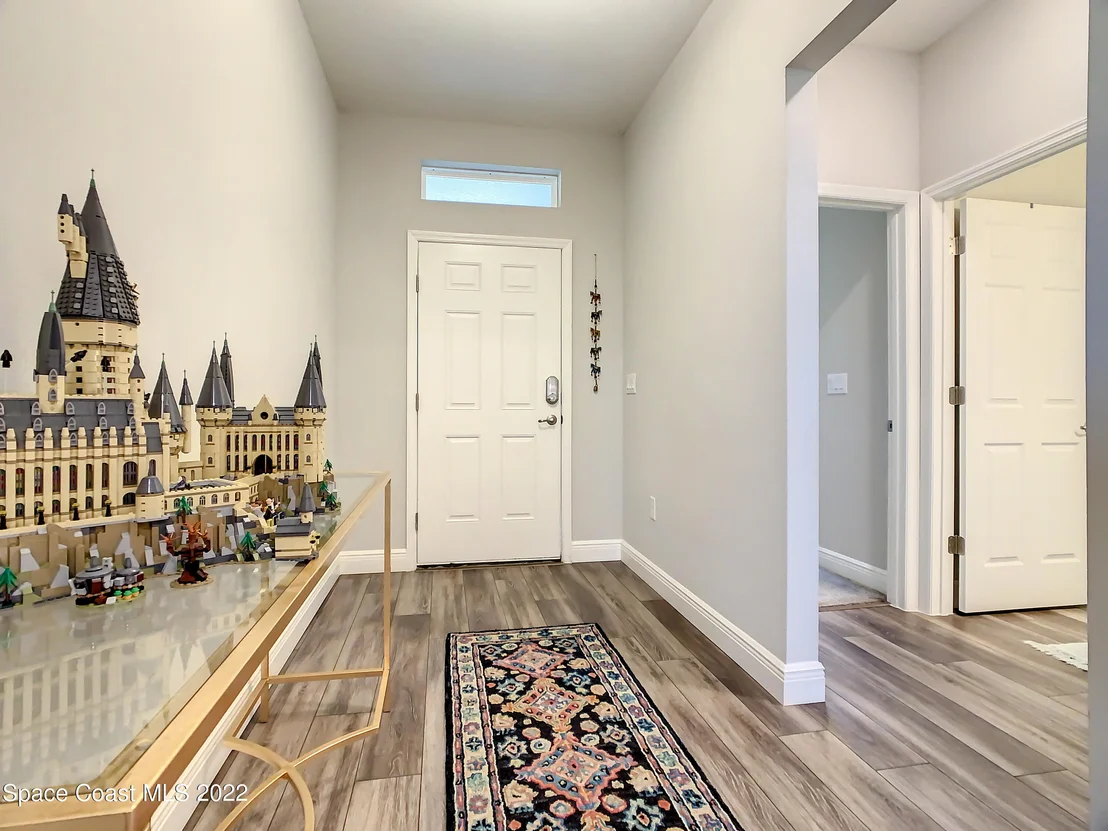Photo of 8251 Laguna Circle