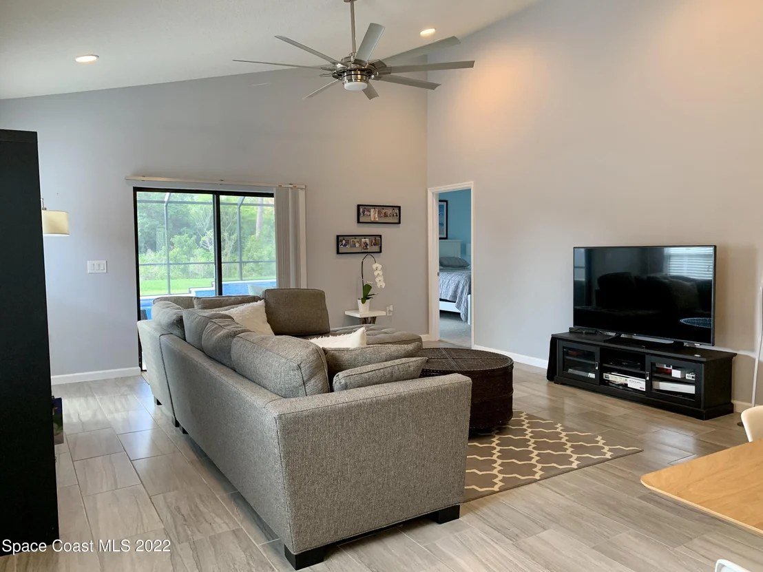 Photo of 1285 Fuji Drive