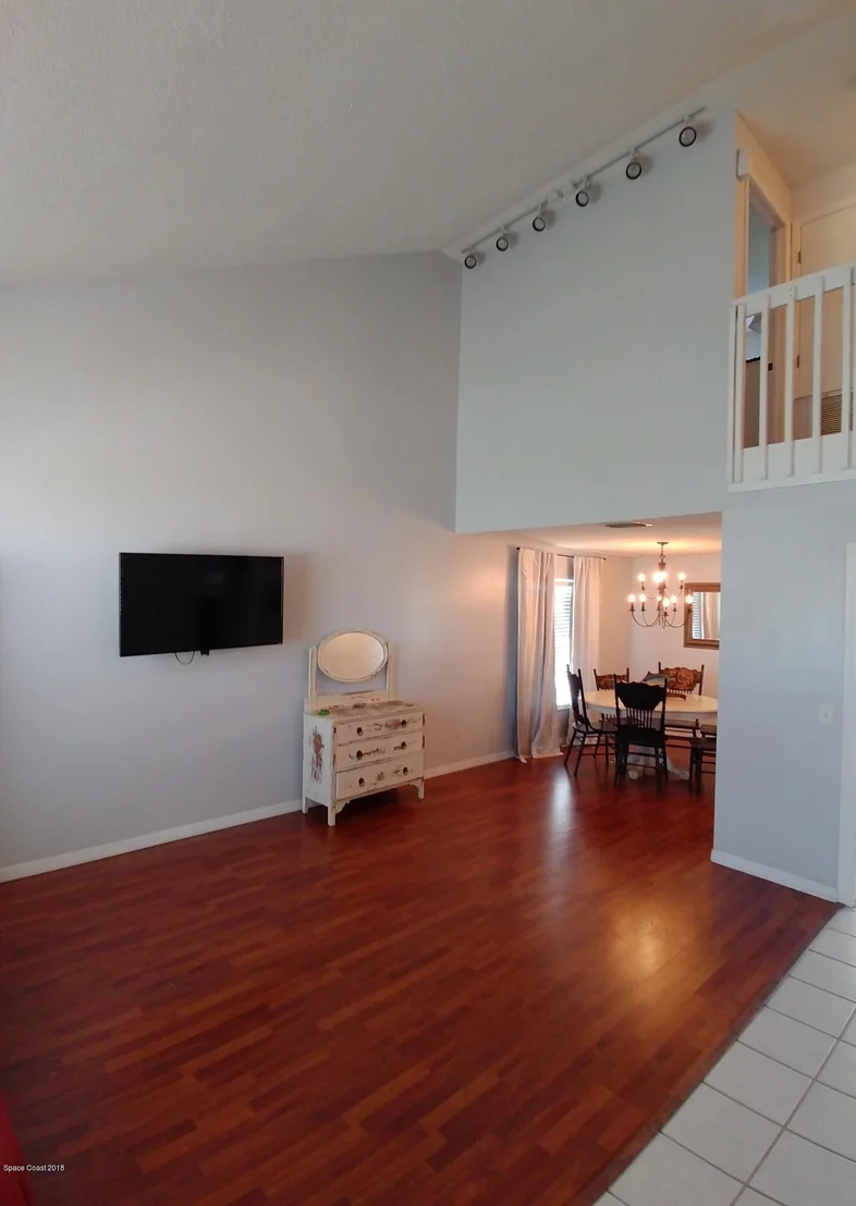 Photo of 1645 Clover Circle