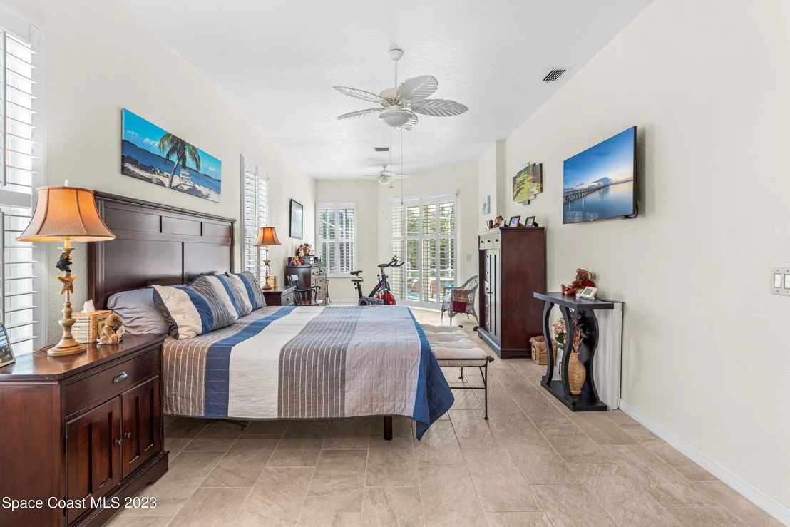Photo of 665 Carriage Hill Road