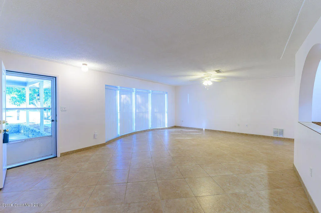 Photo of 4060 Stuart Lane