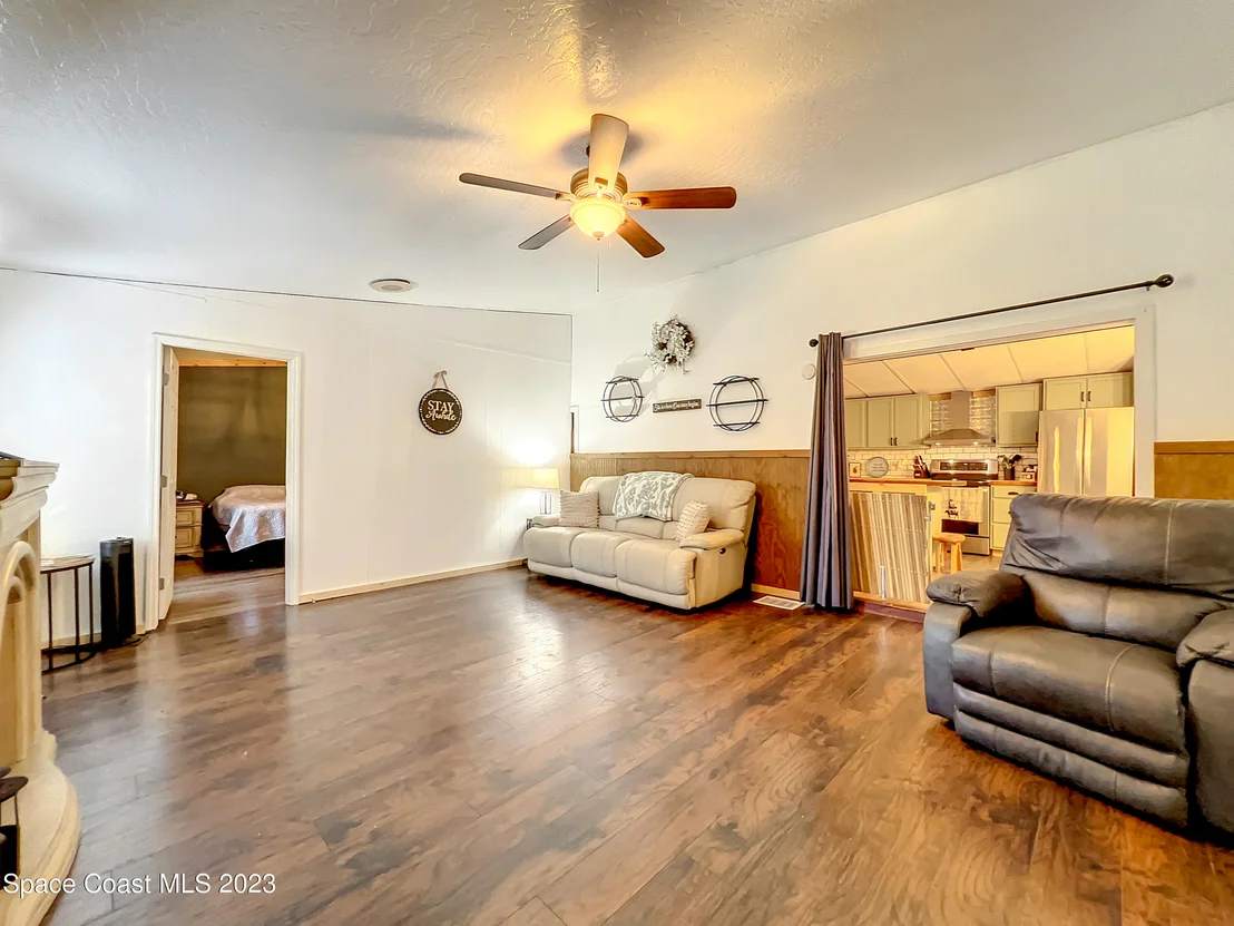 Photo of 9295 Concord Road