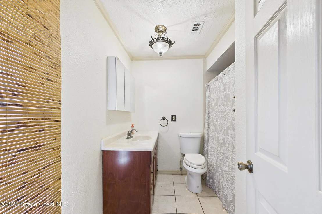 Photo of 3583 James Road