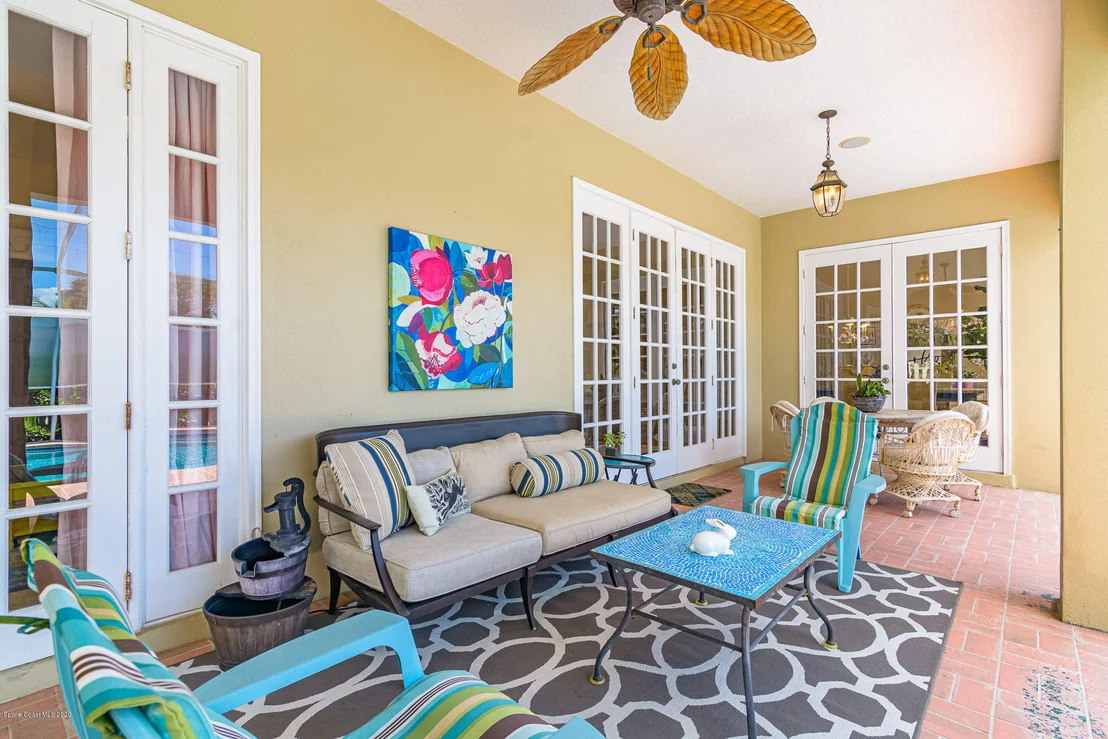 Photo of 463 Peregrine Drive