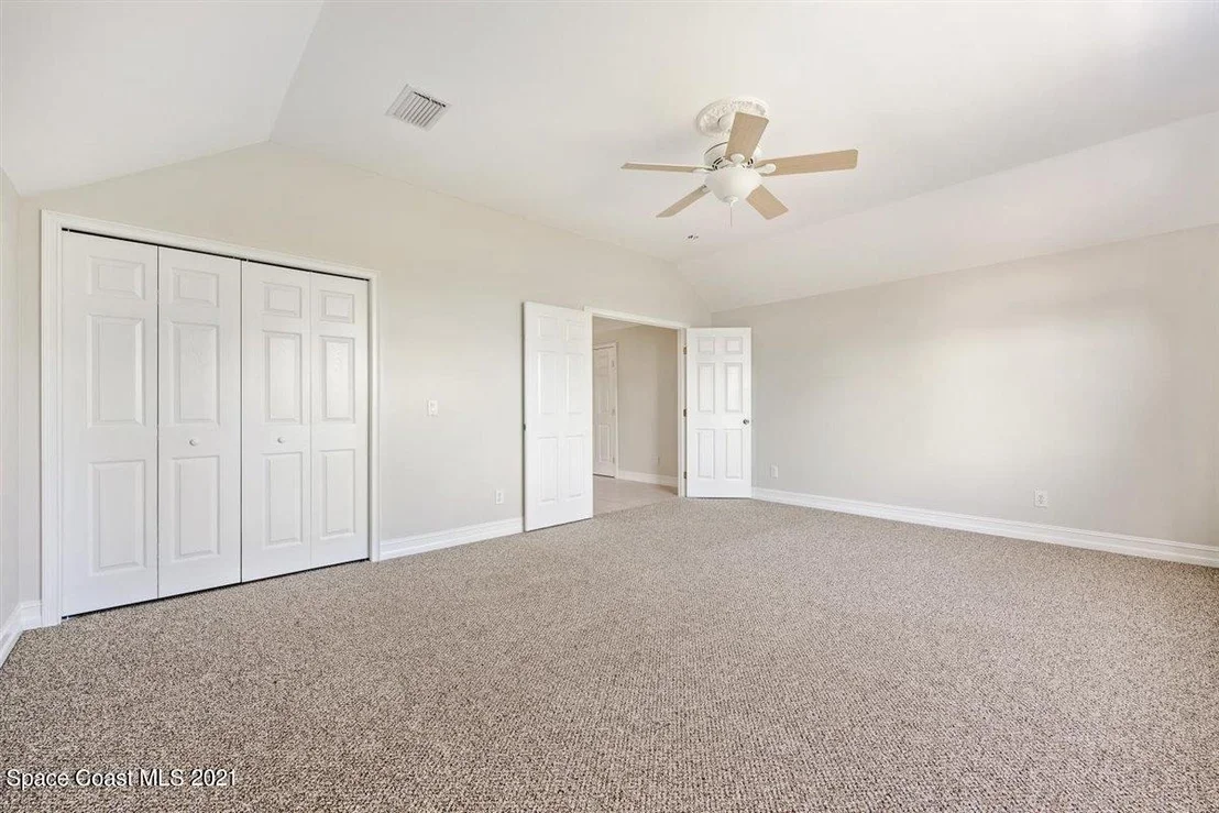 Photo of 4035 Post Road