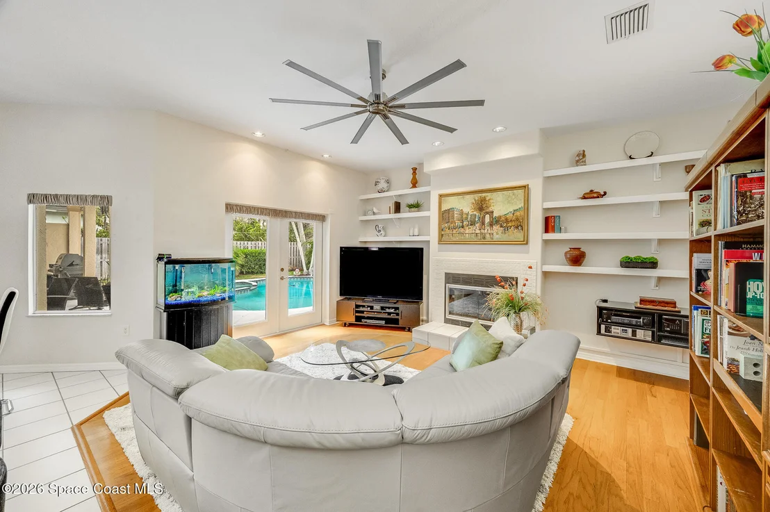 Photo of 370 Normandy Drive