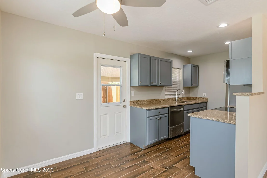Photo of 2054 Nottingham Road