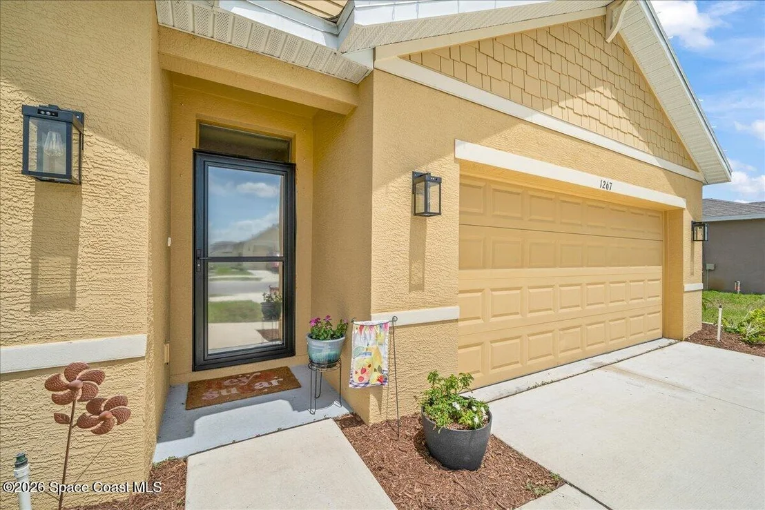 Photo of 1267 Casey Avenue
