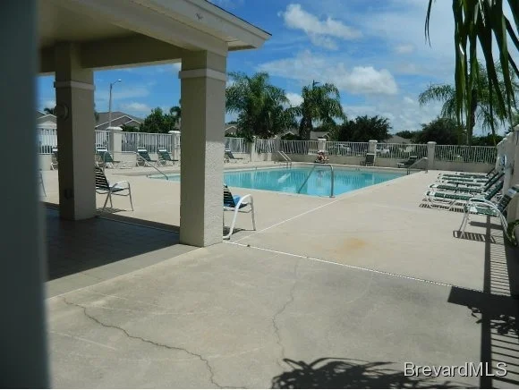 Photo of 490 Wickham Lakes