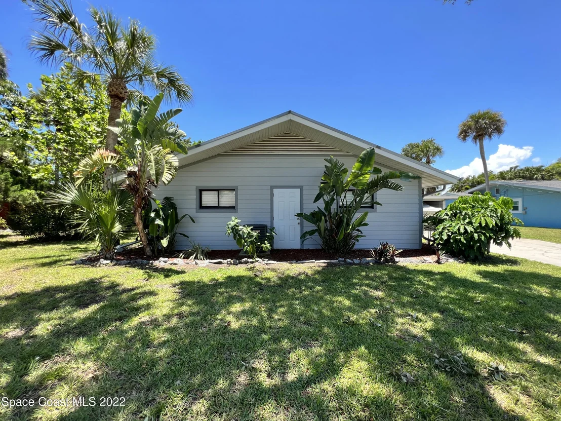 Photo of 142 Antigua Drive