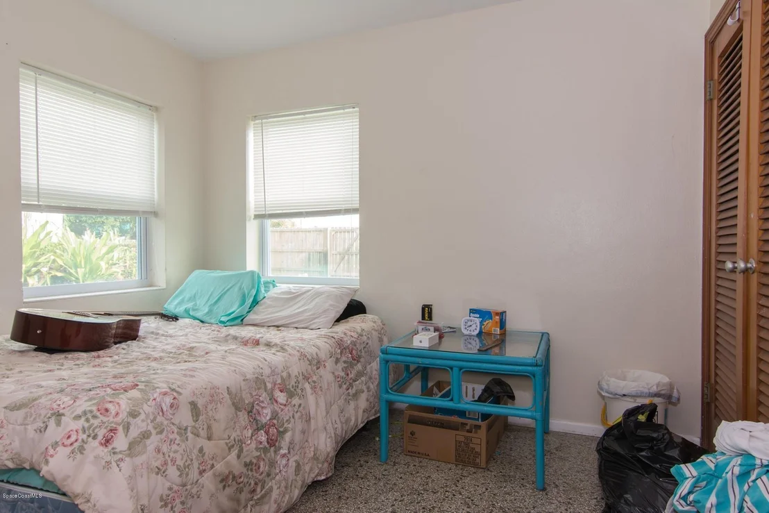 Photo of 251 Avenida Central