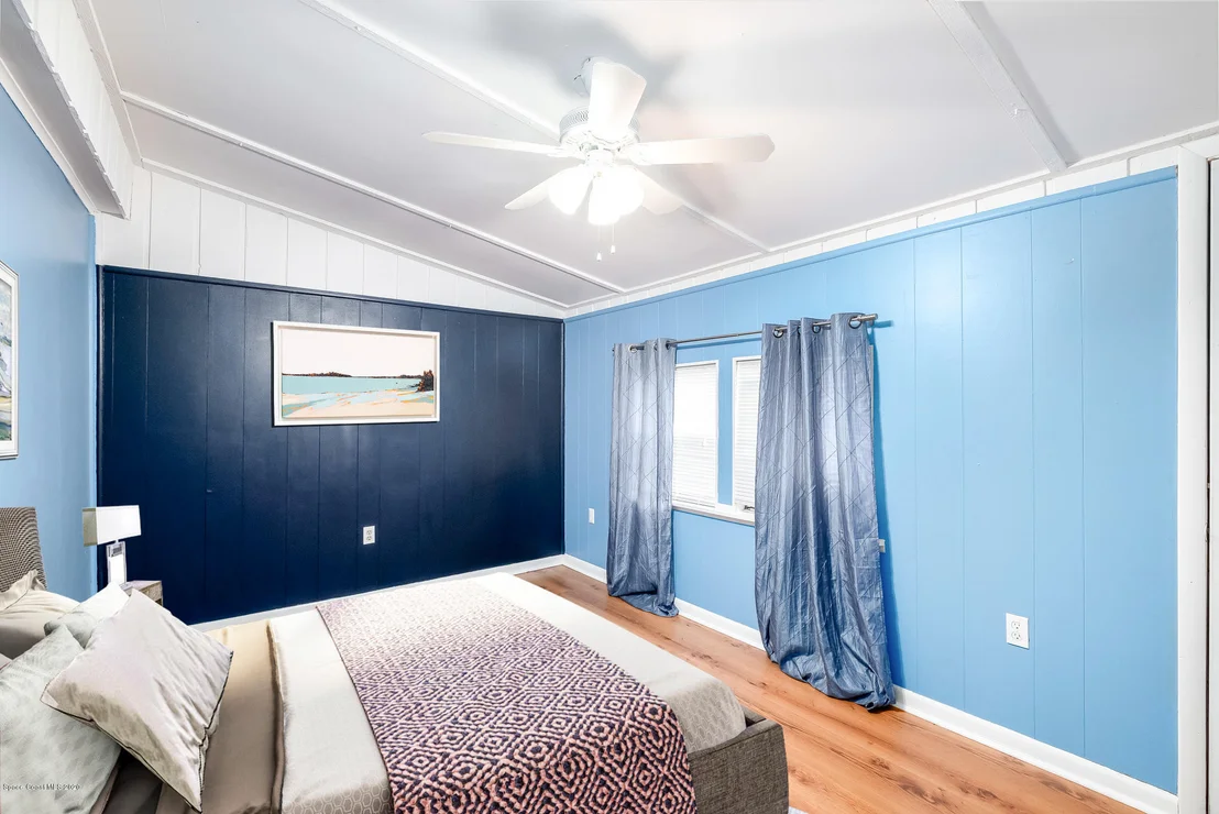 Photo of 142 Woodside Drive