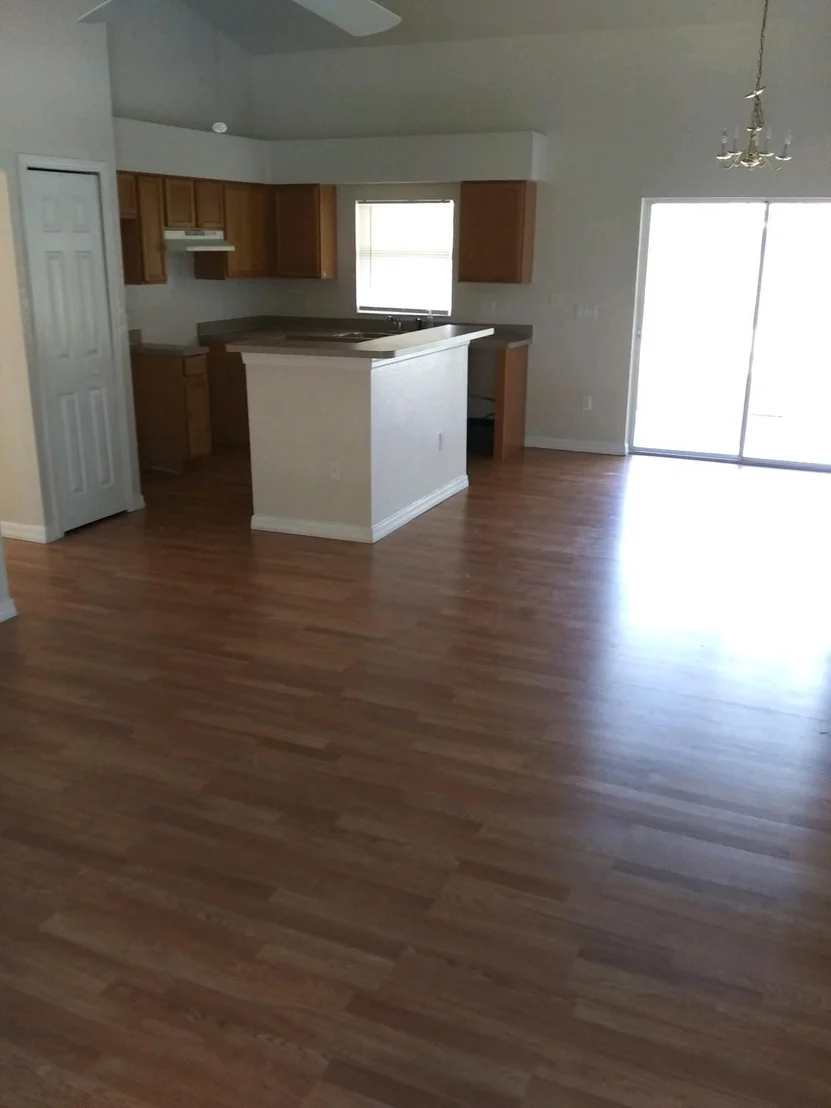 Photo of 657 Floyd Street