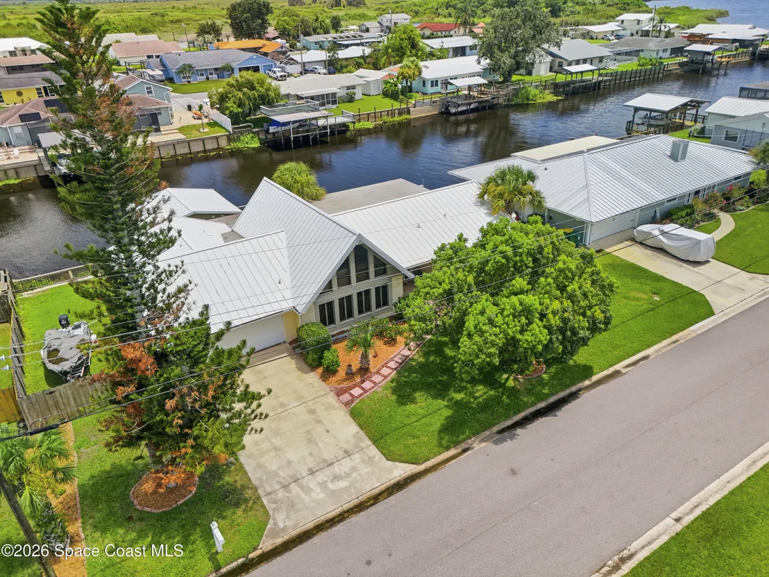 Photo of 836 Egret Road