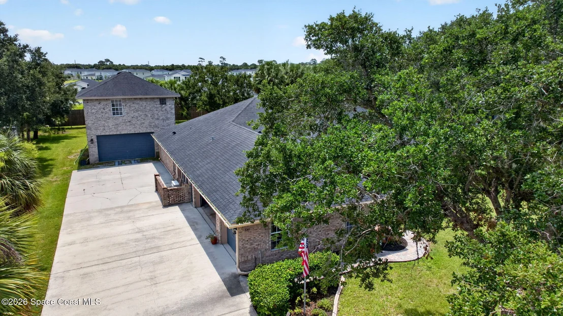 Photo of 341 Allison Drive