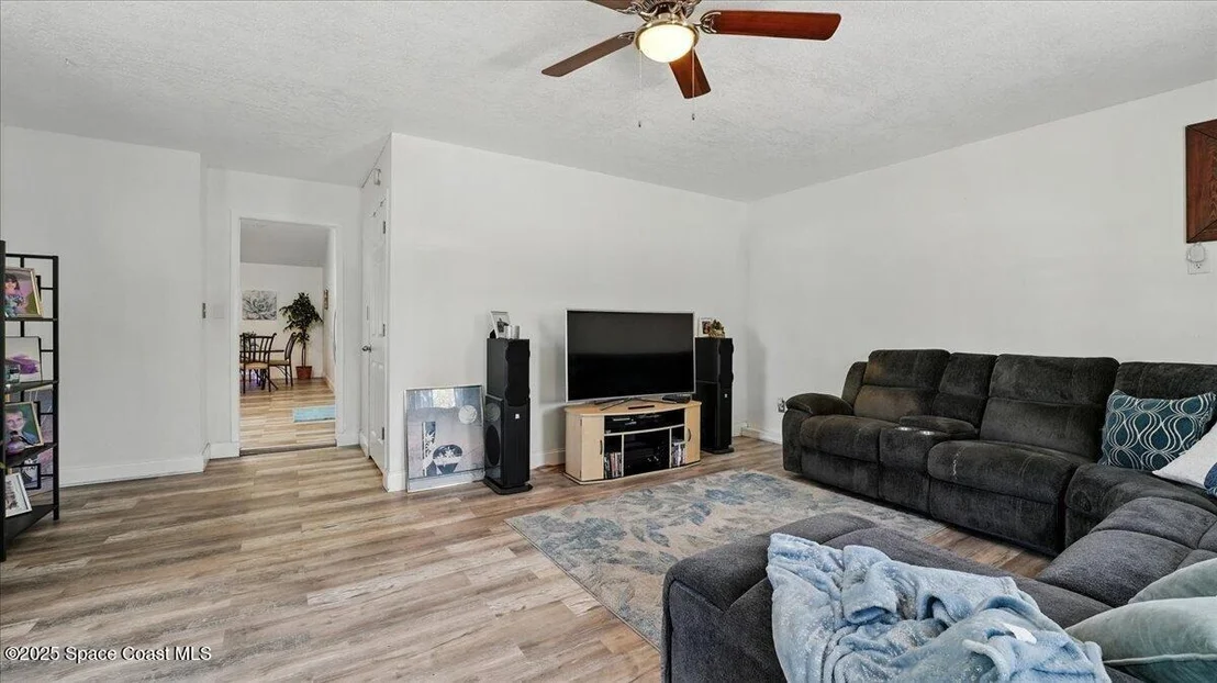 Photo of 6615 Dock Avenue