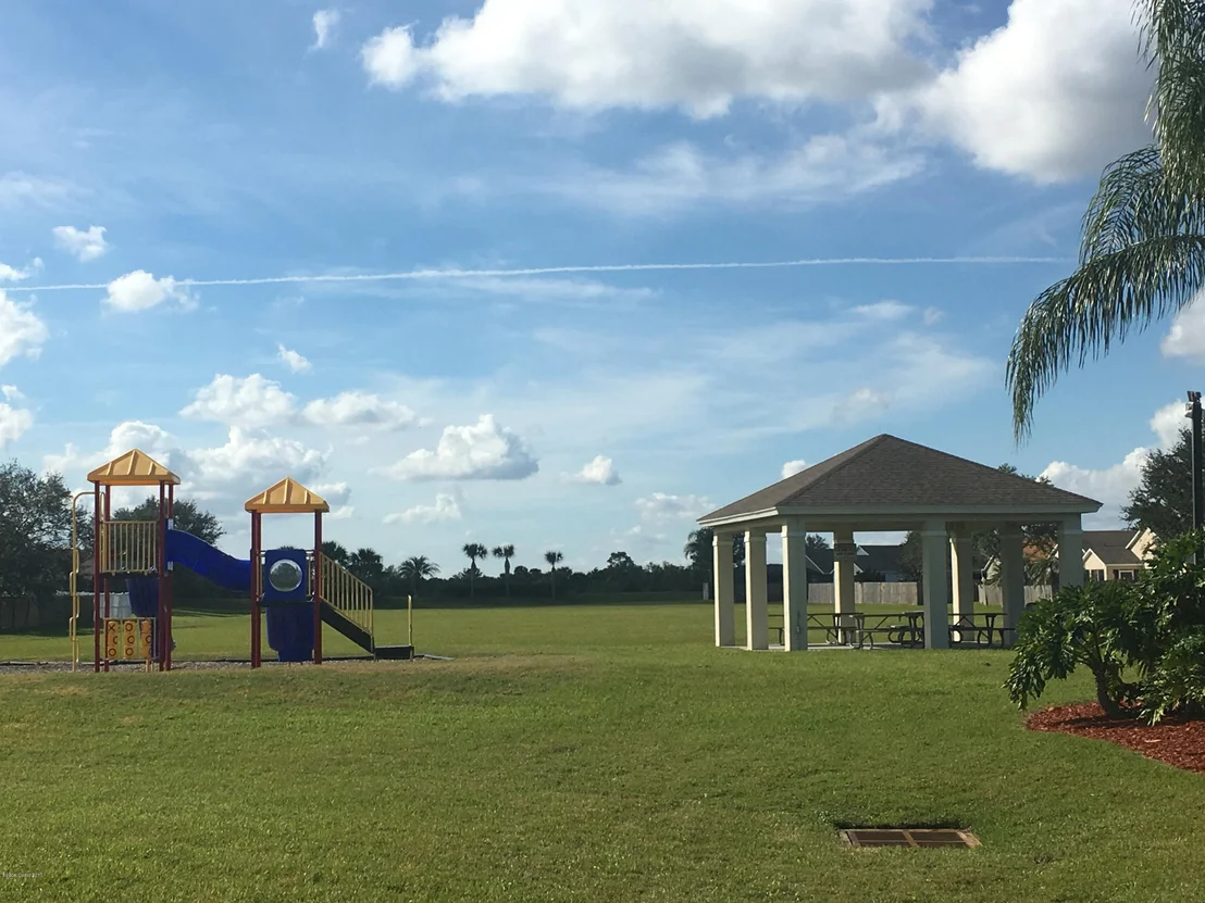 Photo of 772 Lake George Drive