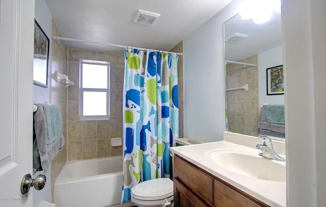 Photo of 558 Buckingham Avenue