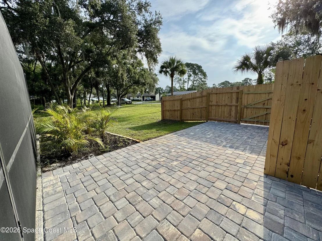 Photo of 1190 Grapefruit Road SE