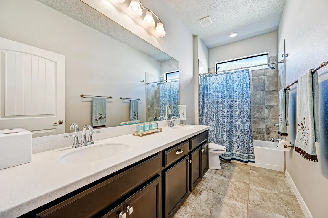 Photo of 3046 Casterton Drive