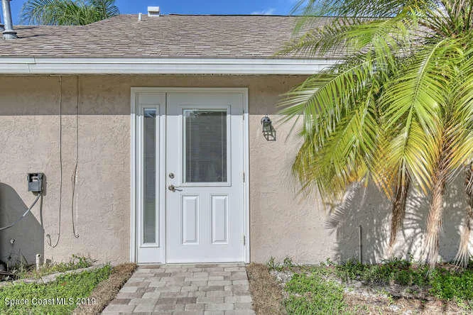 Photo of 3916 Saint Armens Circle