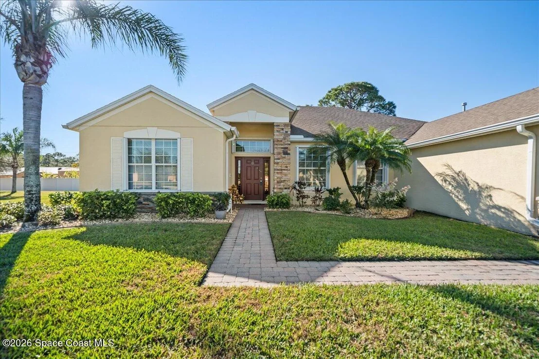 Photo of 220 Grouper Circle SE
