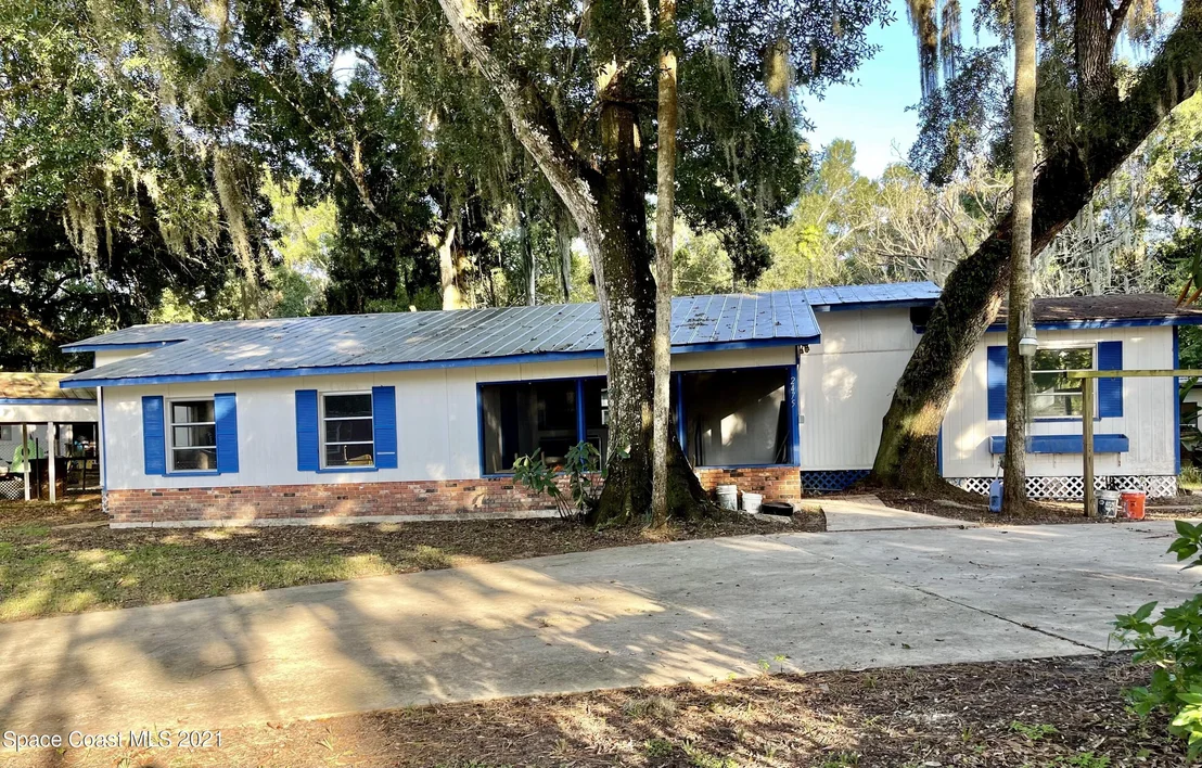 Photo of 2475 Wildwood Drive