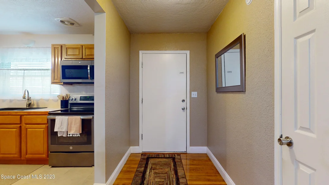 Photo of 1326 Sun Circle E