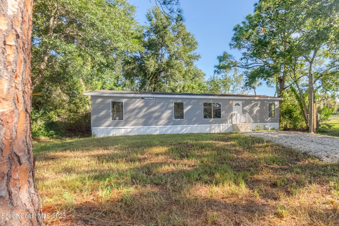 Photo of 332 Spring Street
