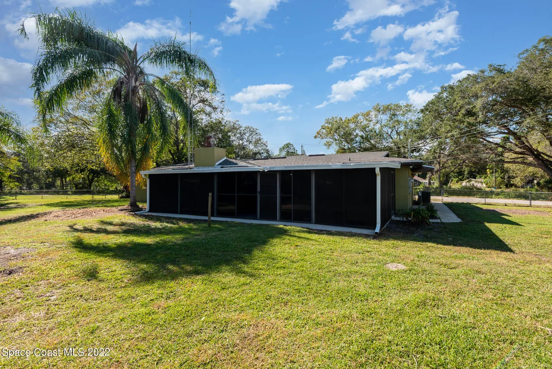 Photo of 5635 Travis Street