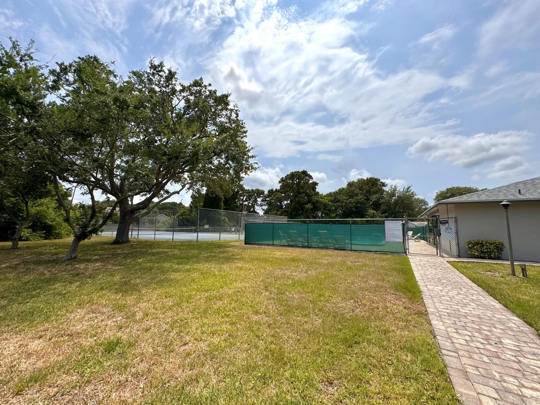 Photo of Unit 146 at 2935 Thrush Drive
