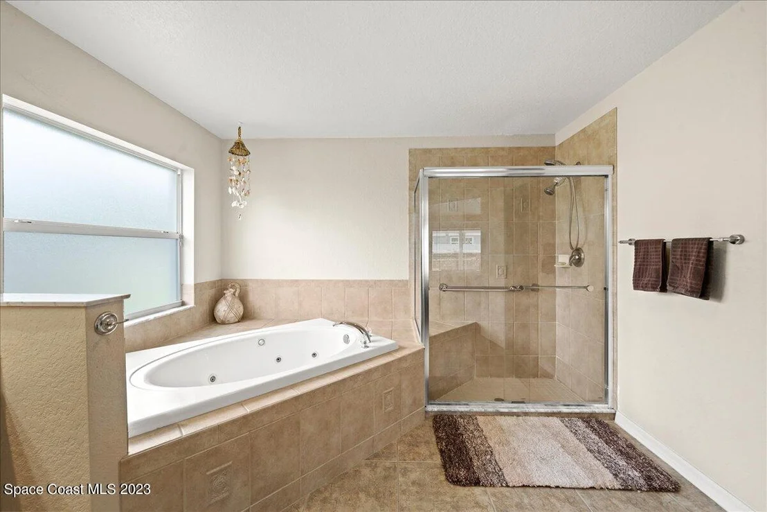 Photo of 704 La Veta Drive
