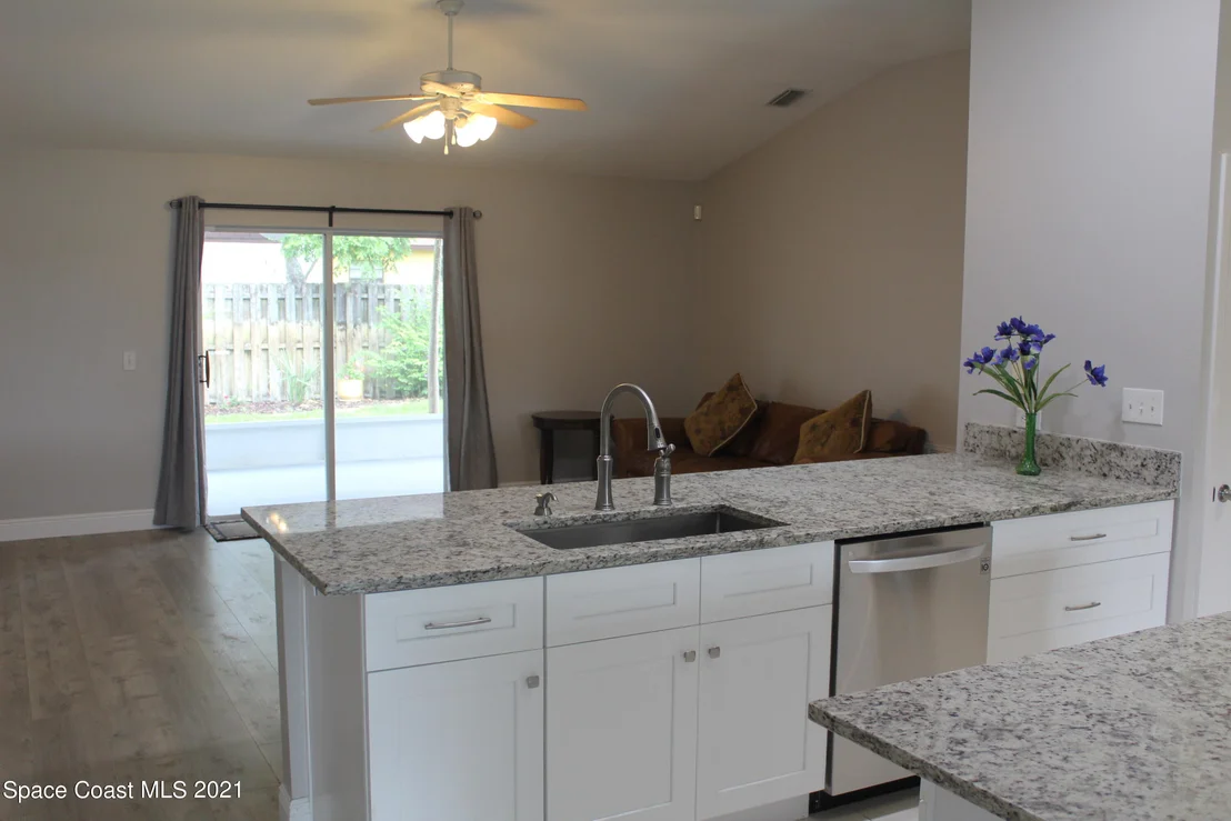 Photo of 794 Laurel Drive