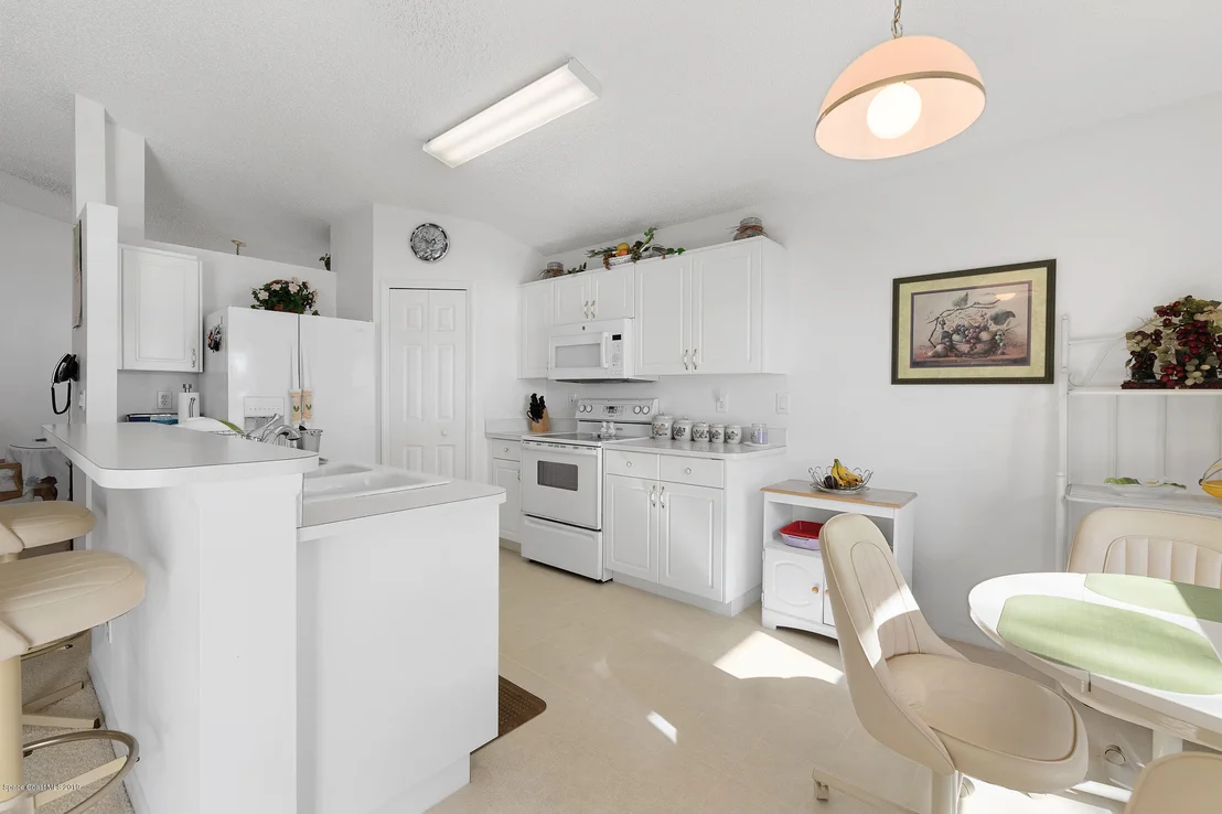 Photo of 693 Lake George Drive