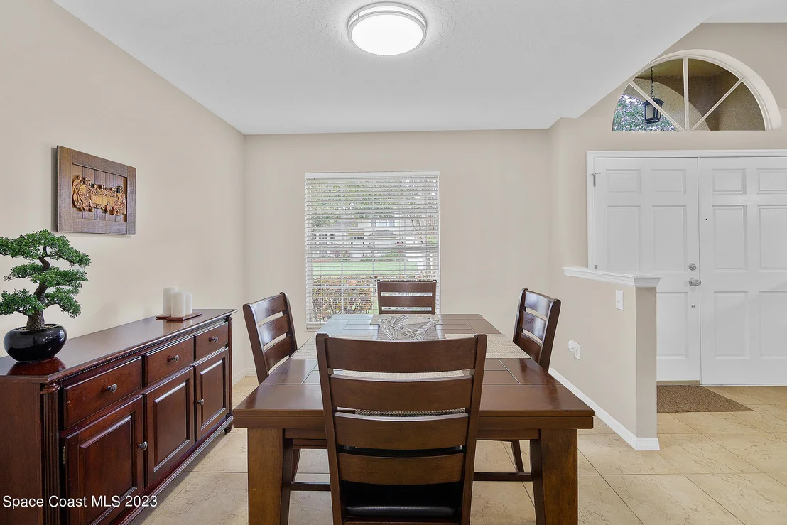 Photo of 4595 Willow Bend Drive