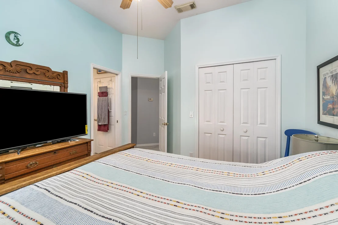 Photo of 2348 Addington Circle