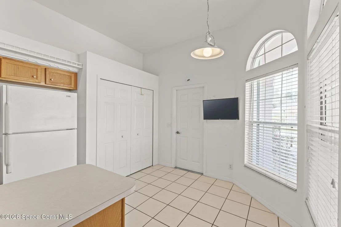Photo of 1021 Pine Creek Circle NE