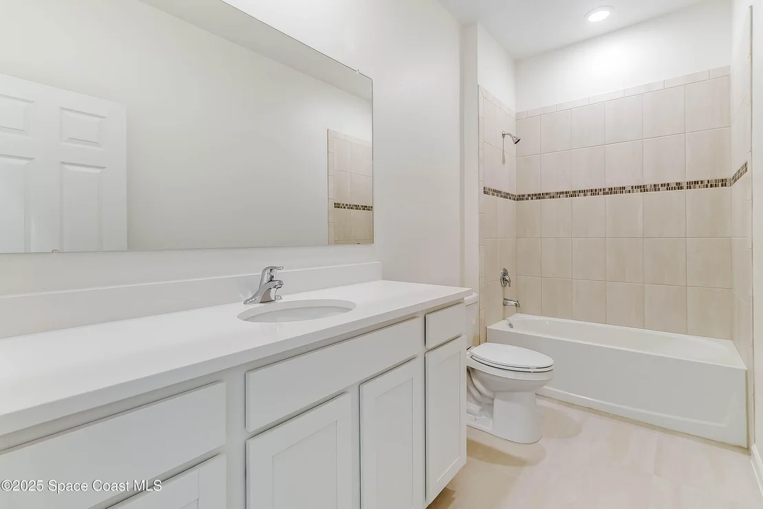 Photo of 7075 Serpentine Court