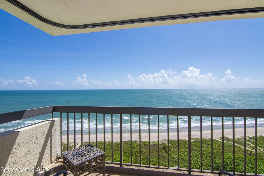 Photo of Unit PHA2 at 3100 N Highway A1a