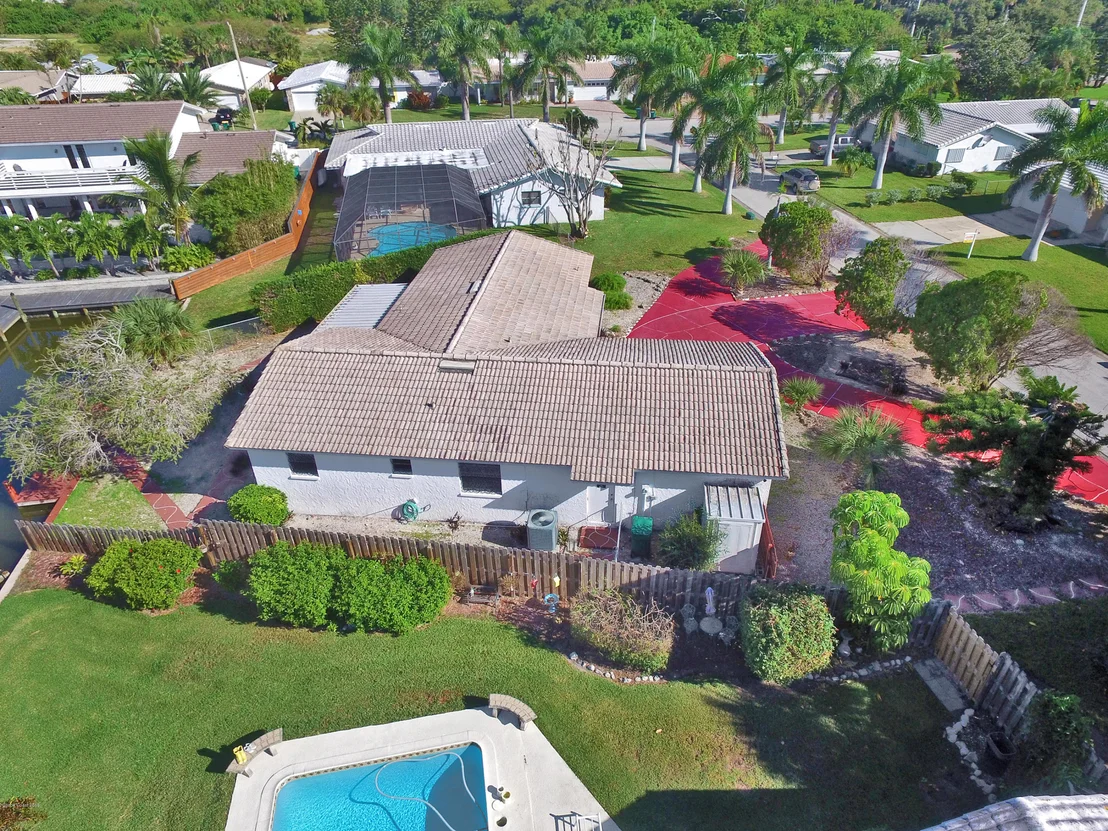 Photo of 4891 Fairview Drive