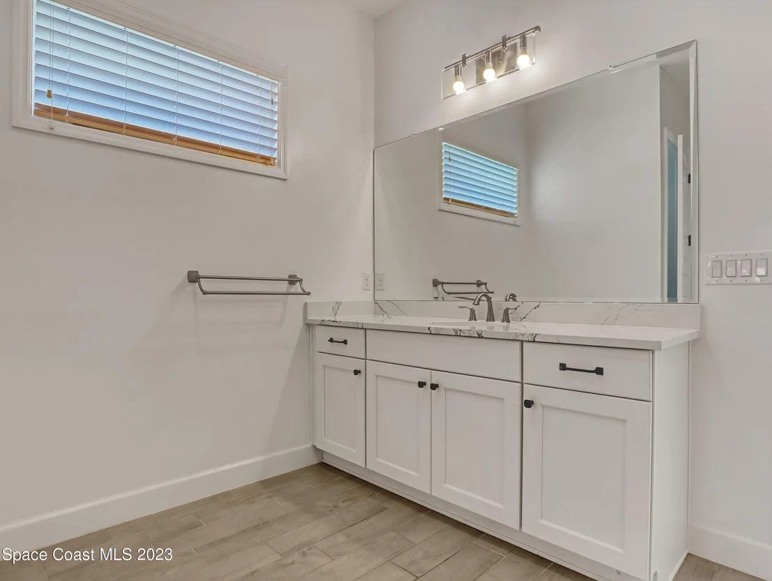 Photo of 8215 Lyside Drive